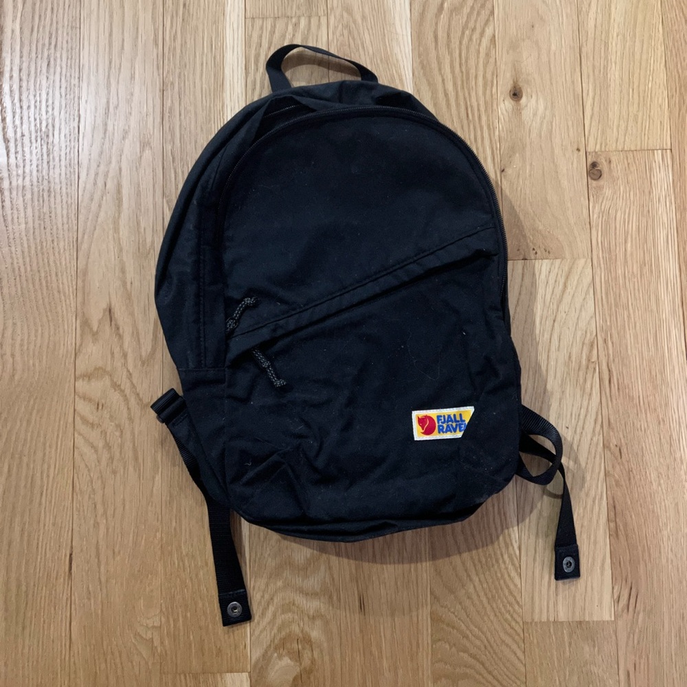 Fjallraven Vardag 16 Backpack in Black